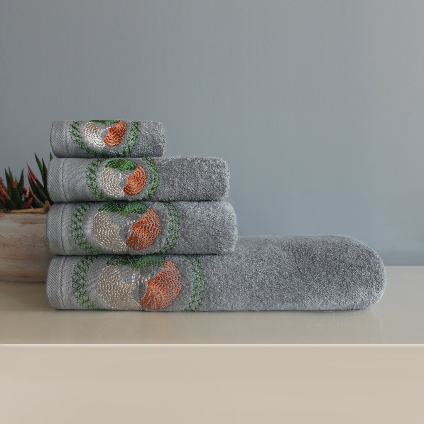 ASPEN Collection 100% Turkish Cotton Bath Towels, 8 piece Bundle, Gray.