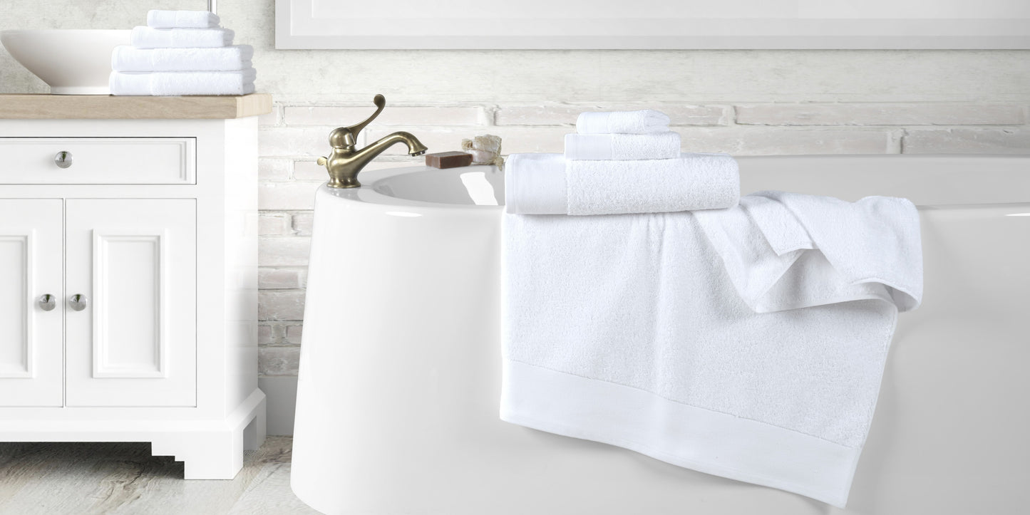 100% Turkish Cotton Bath Towels, 8 Piece Bundle, White.