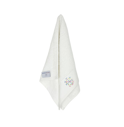 HAND EMBROIDERED Colorful Snowflake 100% Turkish Cotton Bath Towels, 4 piece Bundle, White.